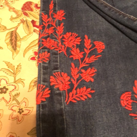 Crown & Ivy SZ 14 Skinny - Picture 2 of 6